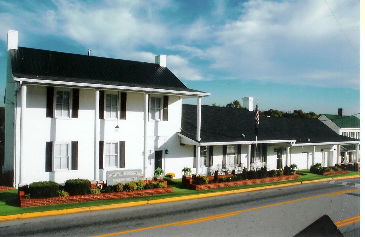 Cowherd & Parrott Funeral Home building in Greensburg, Kentucky