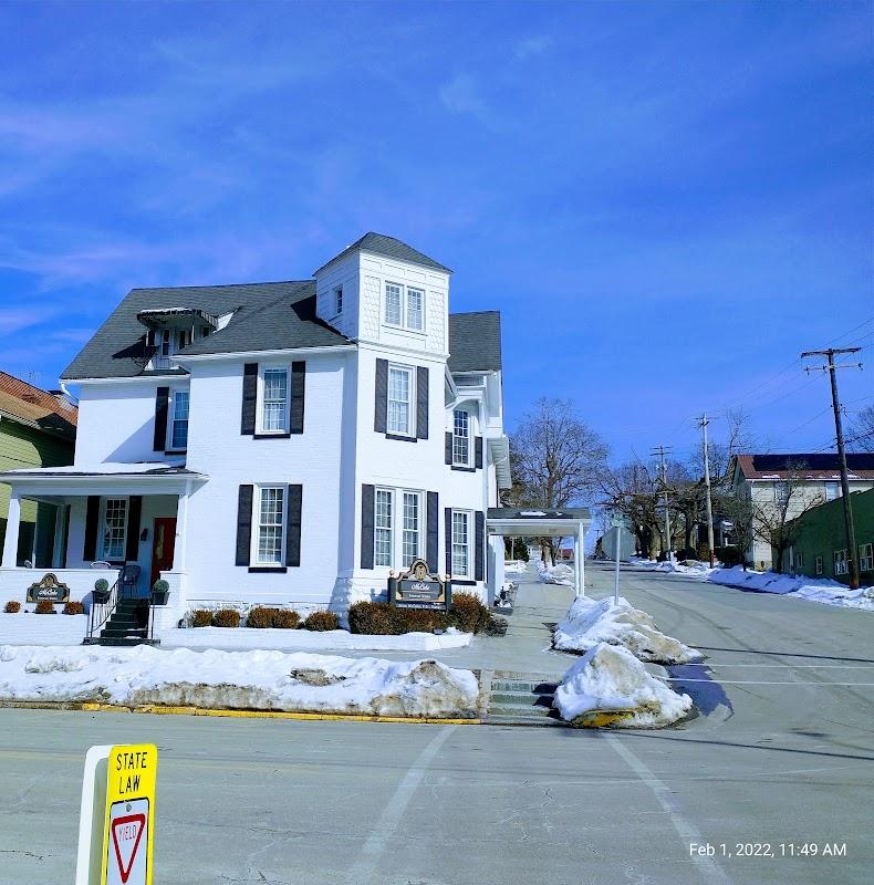 J. Paul McCracken Funeral Chapel in Ligonier Pennsylvania