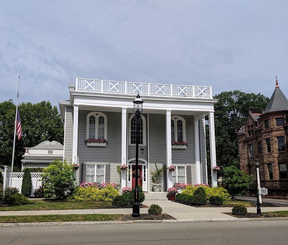 Herr-Riggs Funeral Home in Middletown Ohio