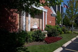 Adinamis Funeral Home in Chicago Illinois