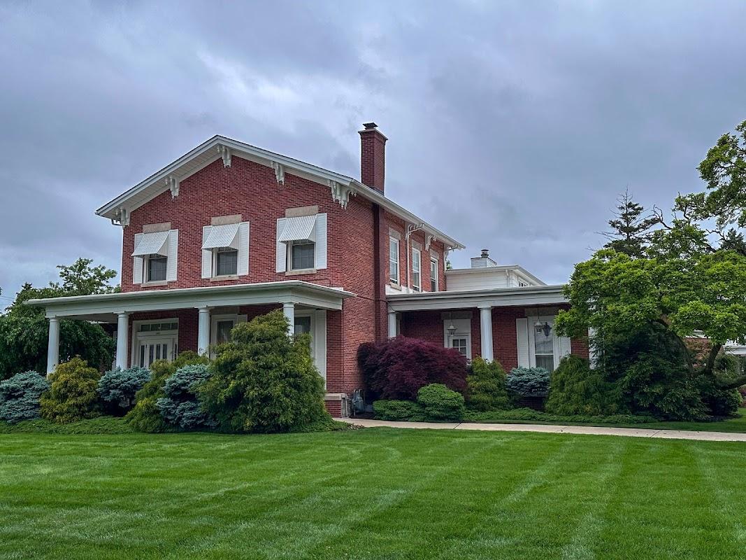 Allore Funeral Home - Monroe Chapel in Monroe Michigan