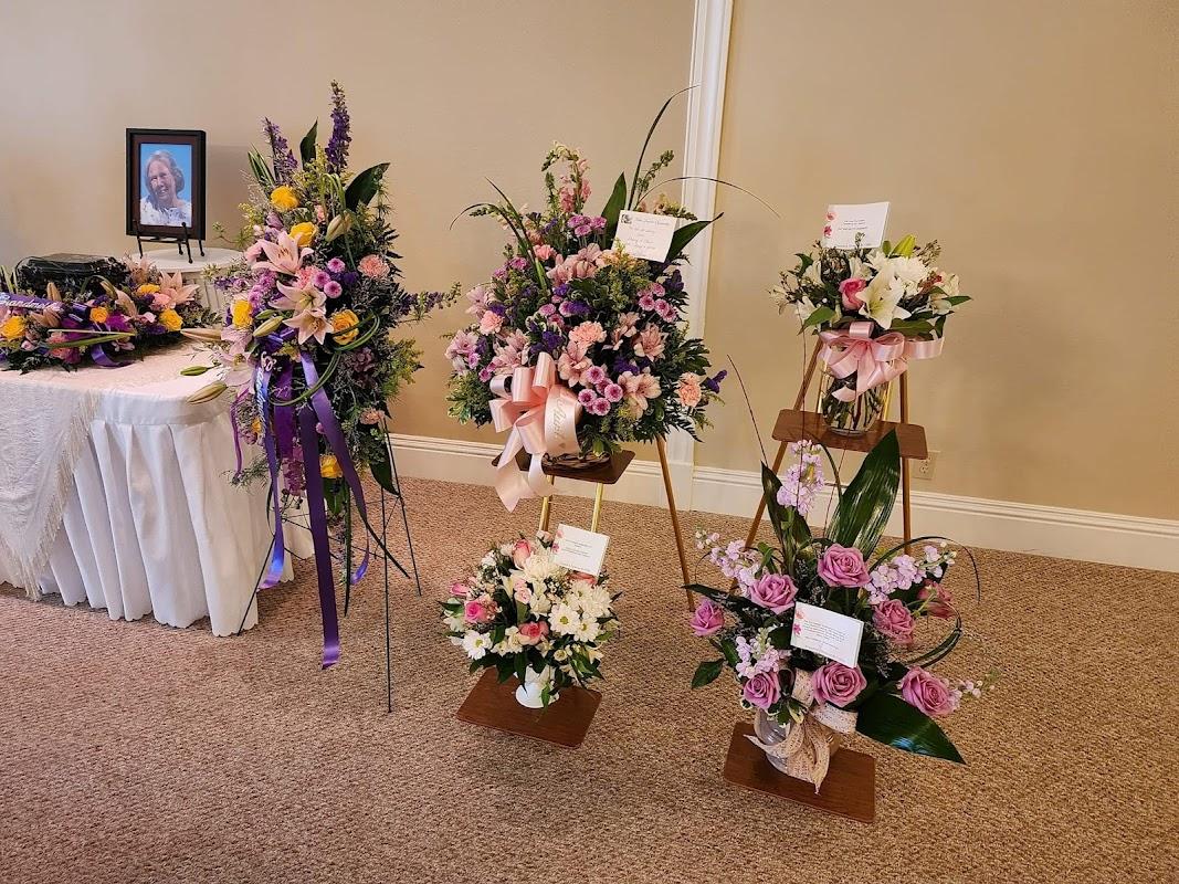 Aly Funeral Homes building in Eddyville, Illinois