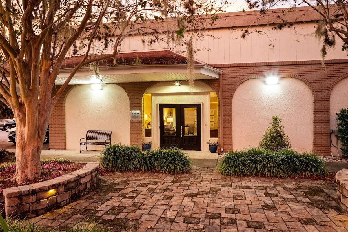 Becker Funeral Home building in Clermont, Florida