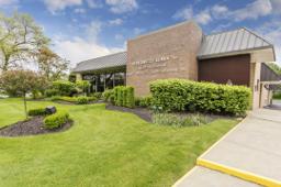 Berkowitz-Kumin-Bookatz Funeral Home building in Cleveland Heights, Ohio