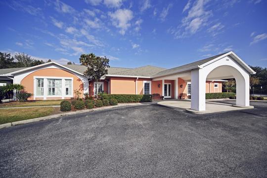 Blount & Curry Funeral Home - Carrollwood building in Tampa, Florida