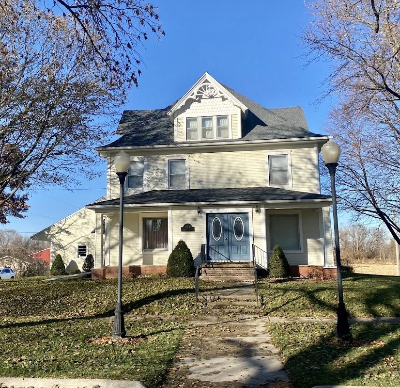 Boeke Funeral Home building in Hubbard, Iowa