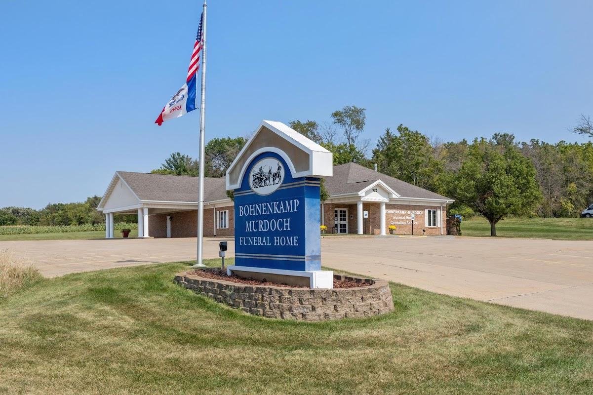 Bohnenkamp-Murdoch Funeral Home & Cremation Service - Manchester in Manchester Iowa