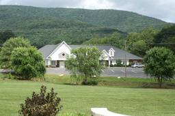 Boone Family Funeral Home in West Jefferson North Carolina