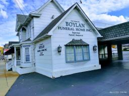 Boylan Funeral Home in Evans City Pennsylvania