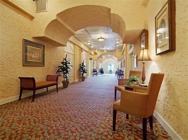 Boza & Roel Funeral Home in Tampa Florida