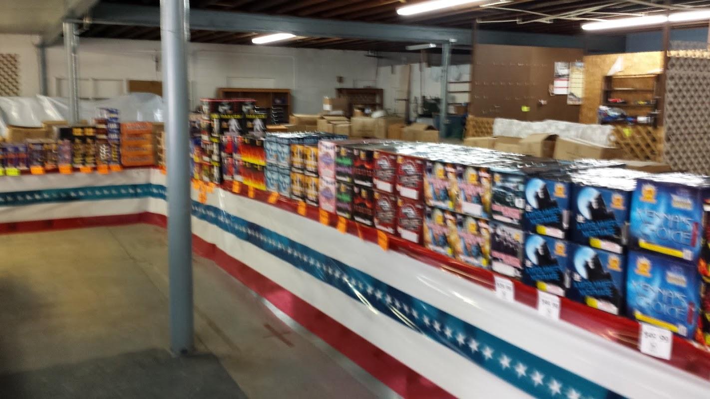 Brocksmith-Blake Funeral Home in Loogootee Indiana