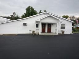 Brown & Newkirk Funeral Home in Milltown Indiana