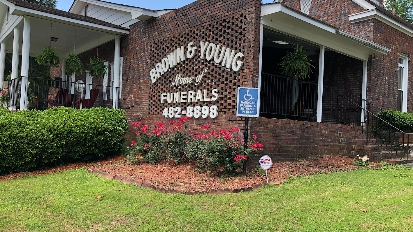 Brown & Young Home Of Funerals in Lithonia Georgia