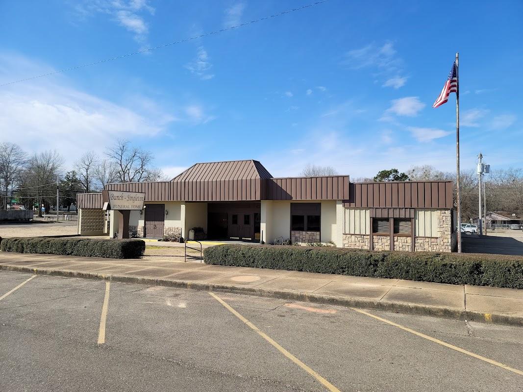 Bunch-Singleton Funeral Home building in Broken Bow, Oklahoma