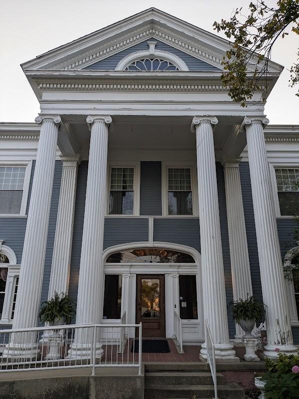 Burkholder Funeral Chapel in Seymour Indiana