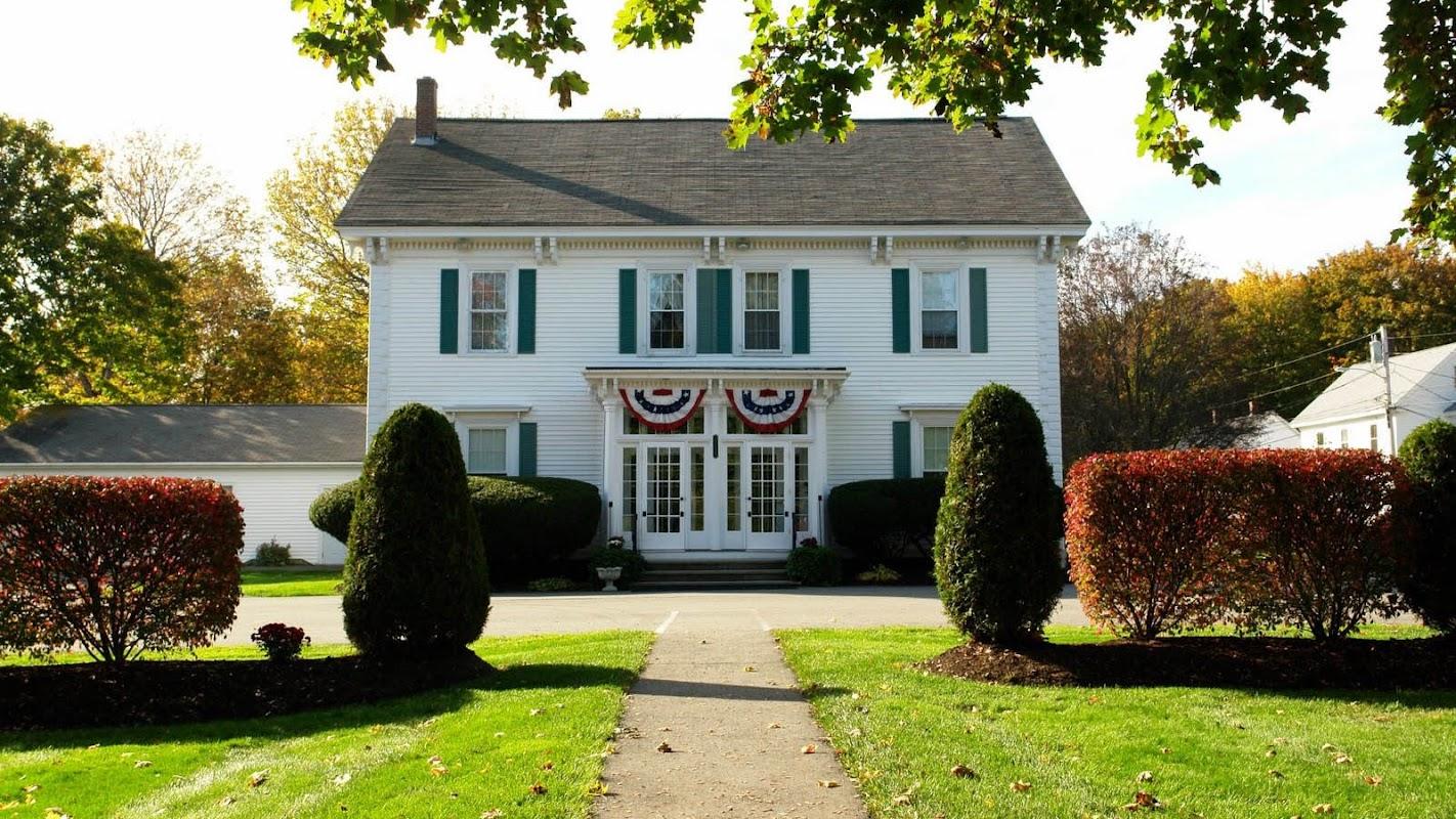 Burpee Carpenter & Hutchins in Rockland Maine