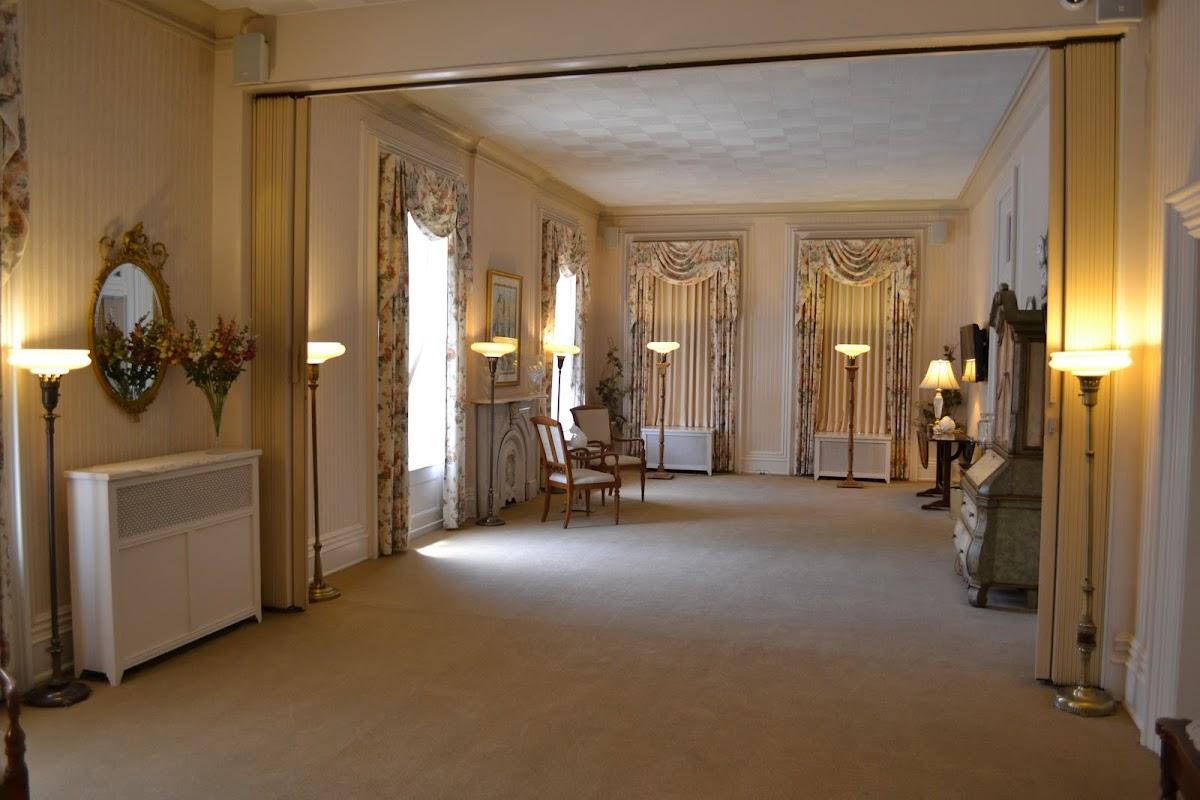 Butler Funeral Homes & Cremation Center building in Springfield, Illinois