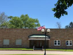Calvert-Belangee Bruce Funeral Home building in Farmer City, Illinois