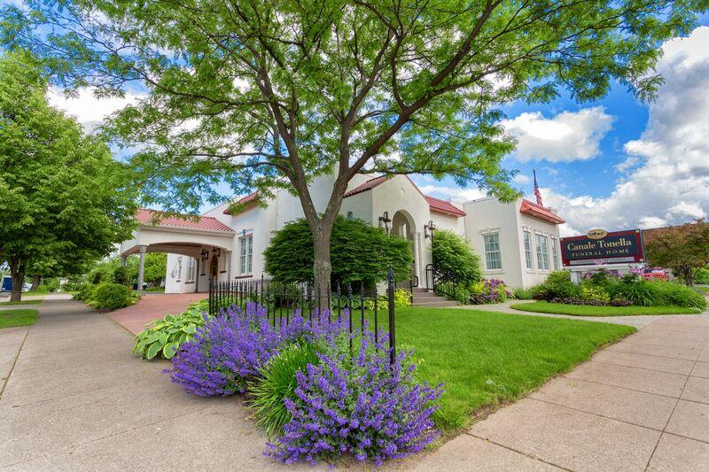 Canale-Tonella Funeral Home in Marquette Michigan
