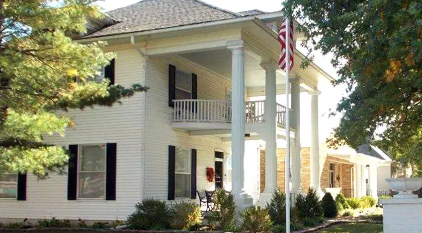 Carlson Colonial Funeral Home in El Dorado Kansas
