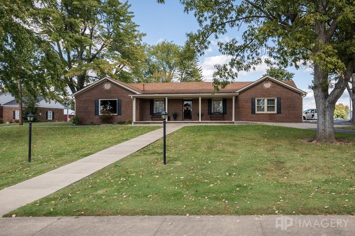 Cecil Funeral Home building in Whitesville, Kentucky