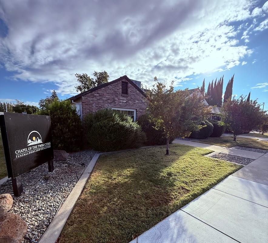 Chapel Of The Twin Cities building in Yuba City, California