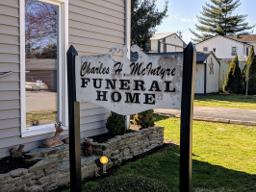 Charles H. McIntyre Funeral Home in Felicity Ohio