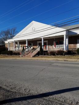 Clinkingbeard Funeral Home in Ava Missouri