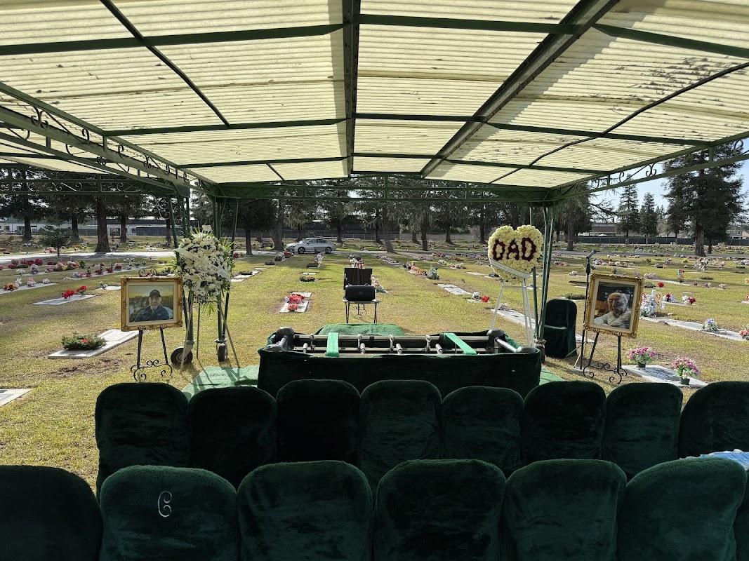 Clovis Funeral Chapel building in Clovis, California