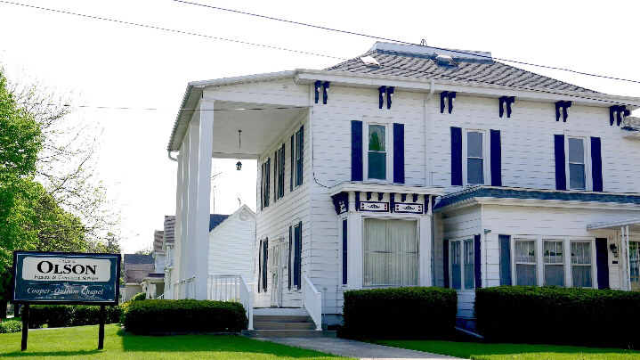 Cooper-Quiram Funeral Home building in Genoa, Illinois