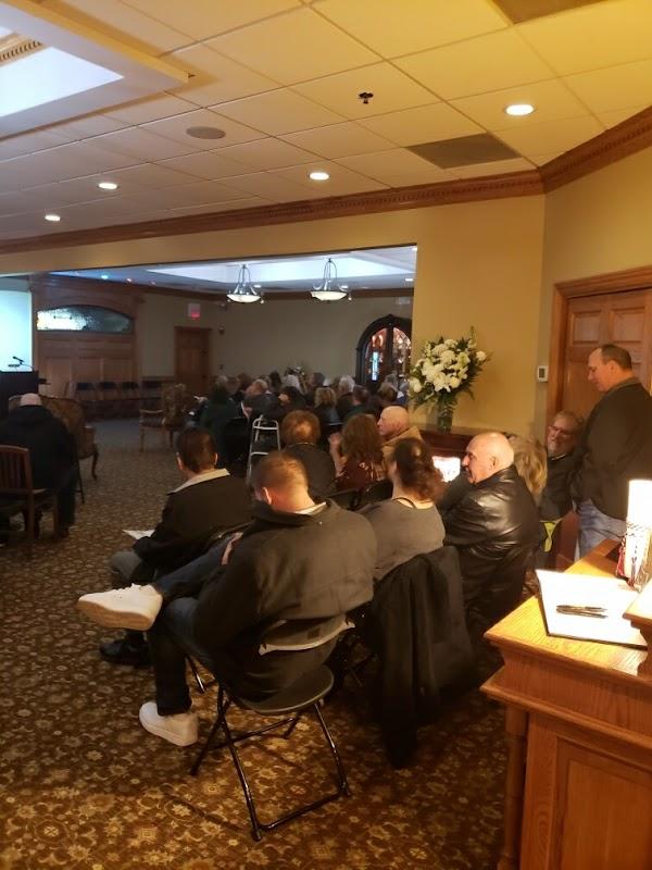 Countryside Funeral Home & Crematory in Bartlett Illinois