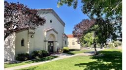 Daniels Family Funeral Services Strong - Thorne Chapel in Albuquerque New Mexico