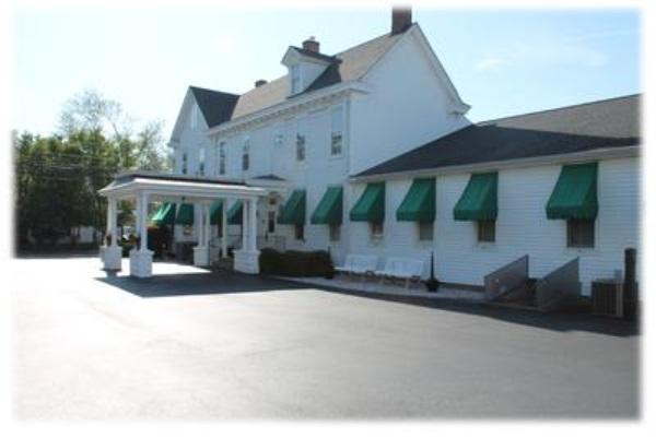 Daniels & Hutchison Funeral Home in Middletown Delaware