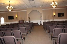 Davis & Davis Funeral Home building in Stanton, Kentucky