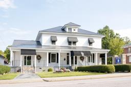 Davis-Royster Funeral Service in Henderson North Carolina