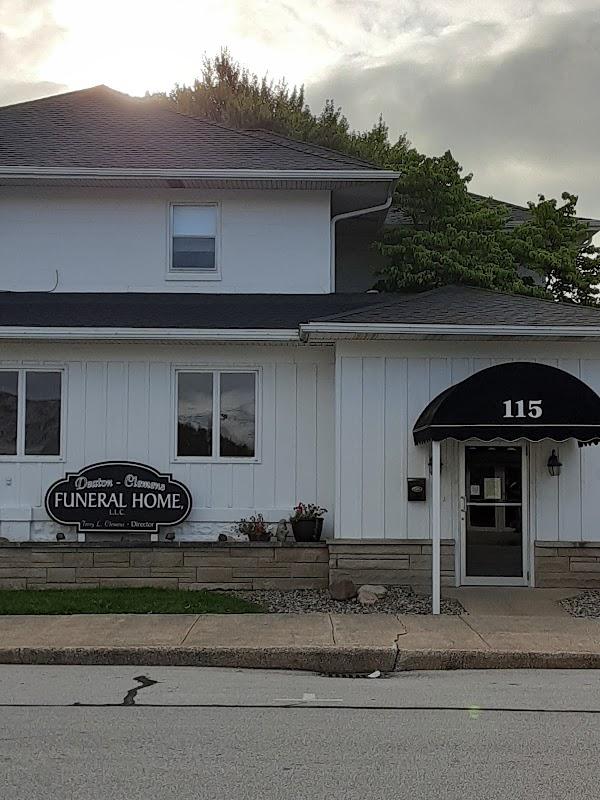 Deaton-Clemens Funeral Home in Bourbon Indiana