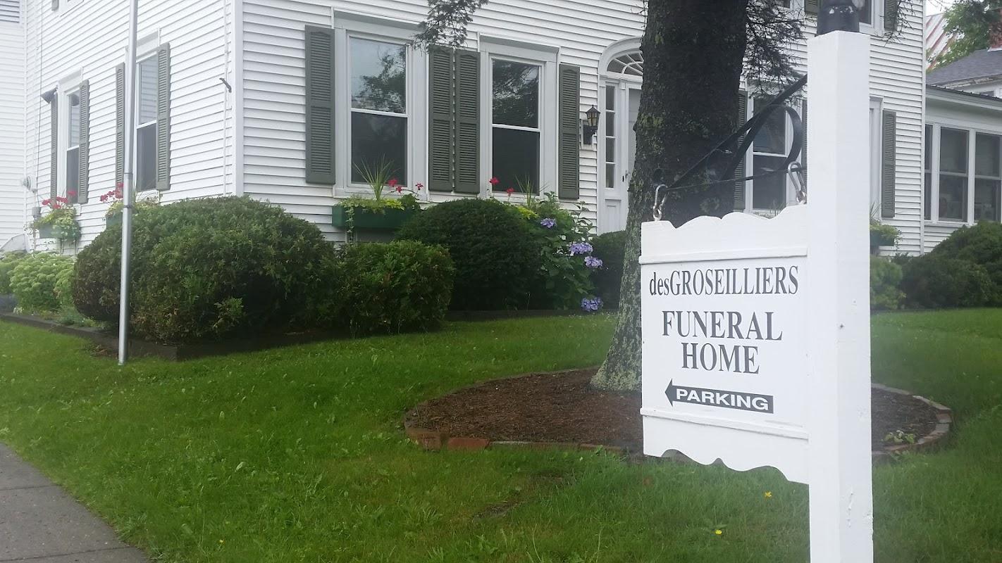 Des Groseilliers Funeral Home in Hardwick Vermont