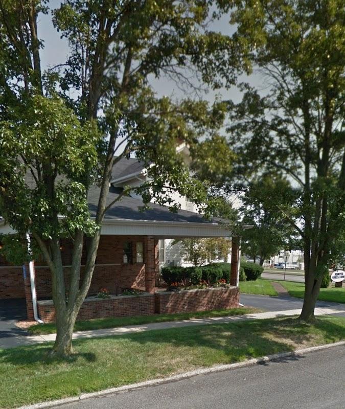 Desnoyer Funeral Home in Jackson Michigan