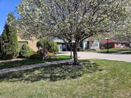 Dindot-Klusmann Funeral Home in Lennox South Dakota