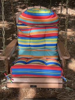 Dirk M. Thompson Mortuary in Hickory North Carolina