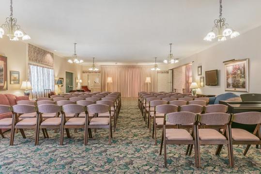 D.O. McComb & Sons Funeral Home - Covington Knolls in Fort Wayne Indiana