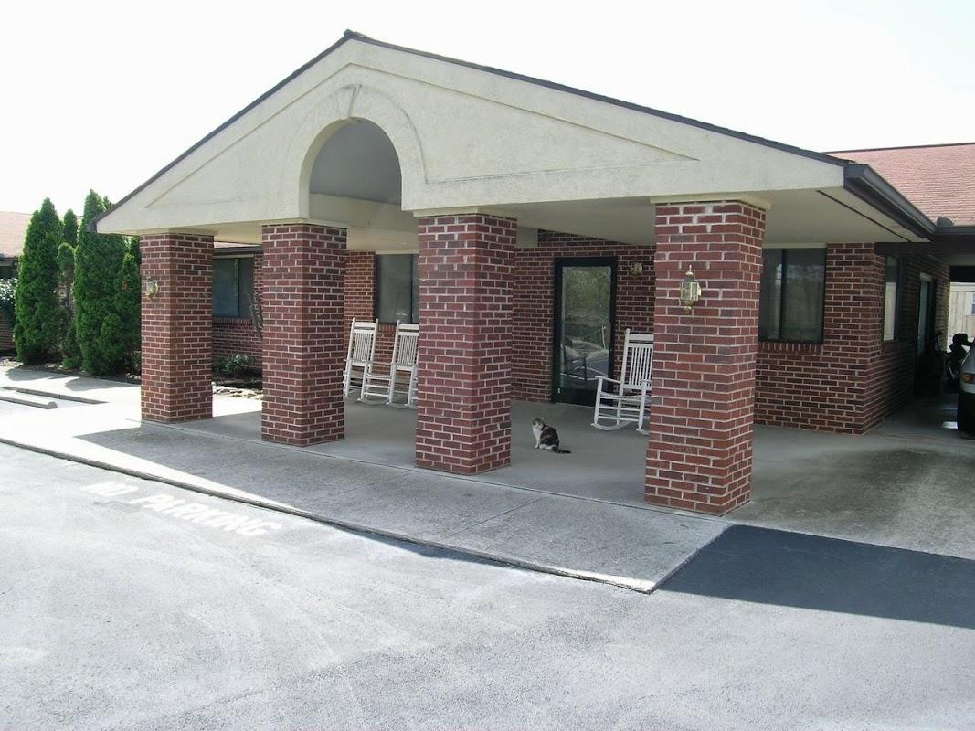 Dotson Funeral Home in Maryville Tennessee