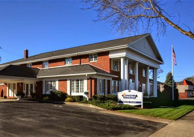 Dykstra Funeral Home - Mulder Chapel in Holland Michigan