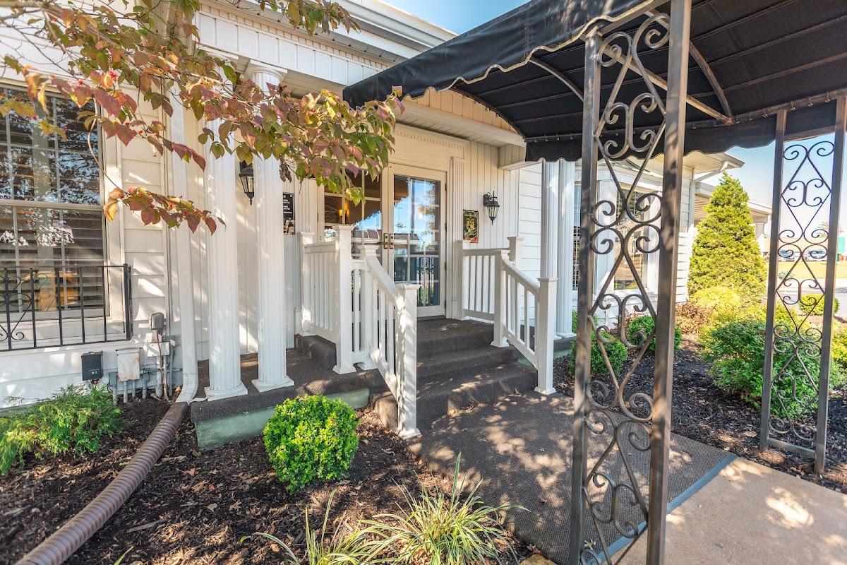 Eaton Funeral Home in Sullivan Missouri