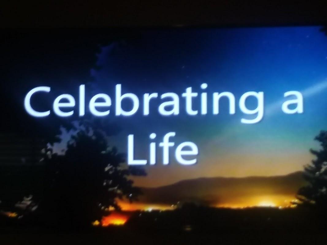 Ed Lee Mortuary building in Washington, Indiana