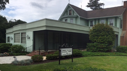 Edward L. Collins Funeral Home in Oxford Pennsylvania