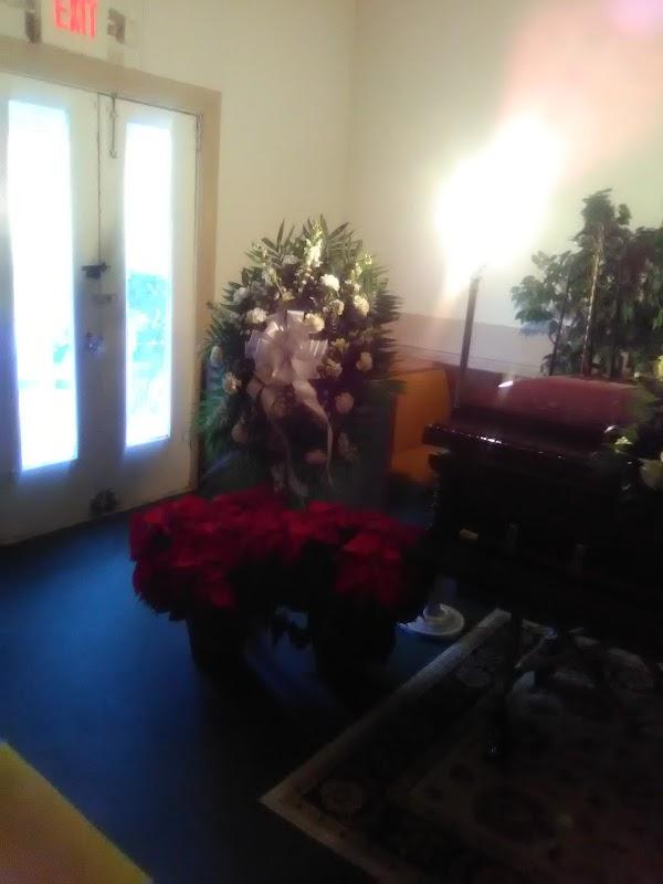 Emanuel Funeral Home in Crockett Texas