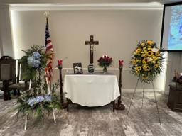 Emerald Coast Funeral Home building in Fort Walton Beach, Florida