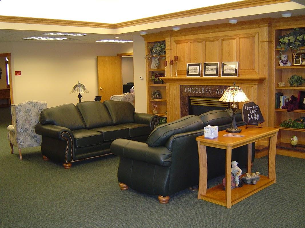 Engelkes-Abels Funeral Home in Grundy Center Iowa