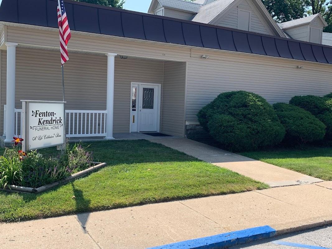 Fenton Funeral Chapel in Centralia Missouri